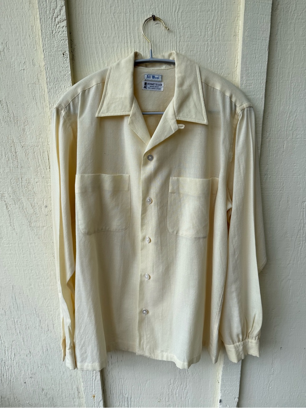 Vintage 1930s-50s Cream Button-Up Camp Collar Shirt